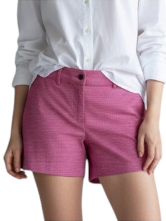 Isaac Mizrahi Pants - ISAAC MIZRAHI Polka Dot Patterned Shorts in Hot Pink Size 4 -- SUMMER STAPLE!!!